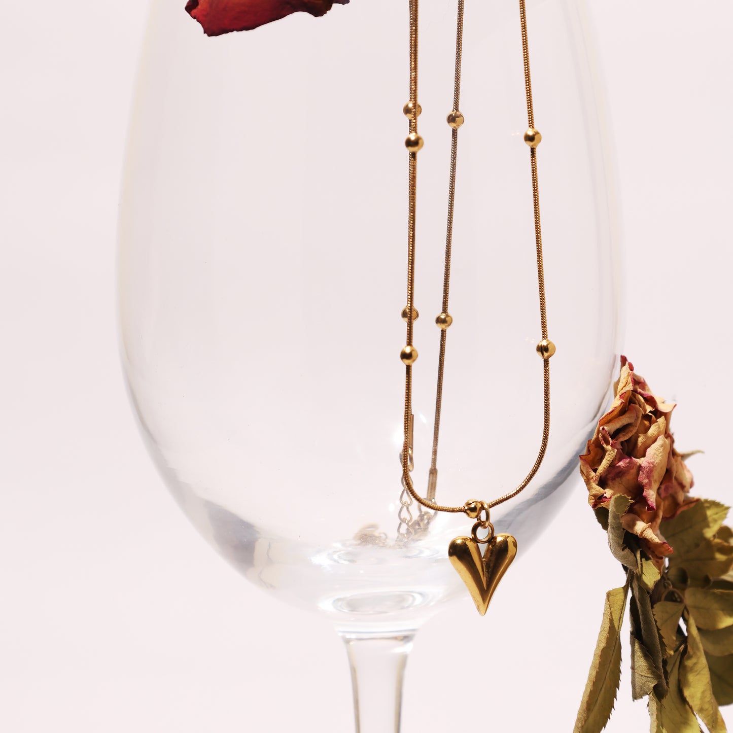 Stallae Golden Heart Pendant Necklace