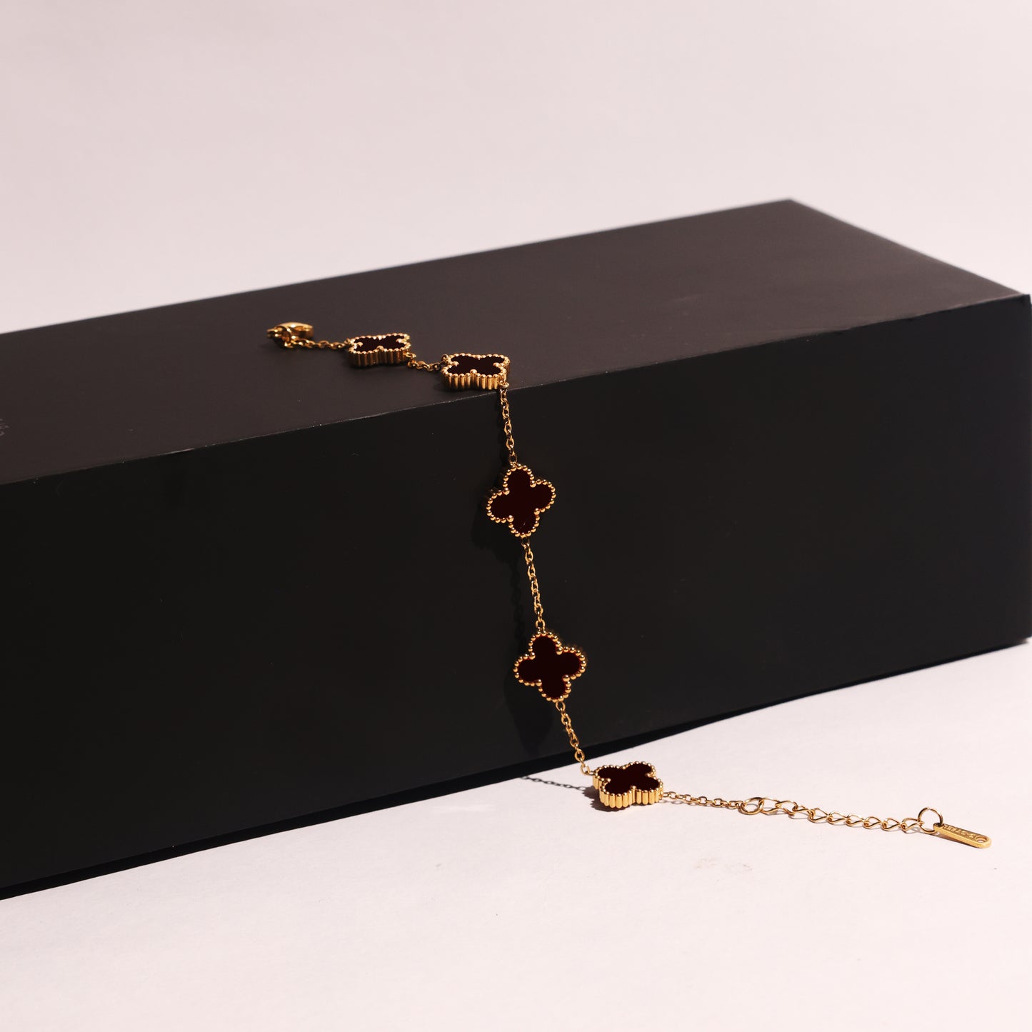 Midnight Clover Chain Bracelet