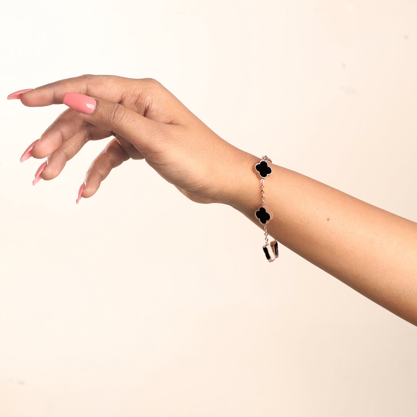 Midnight Clover Chain Bracelet