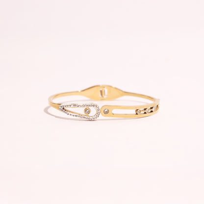 Golden Lock Charm Bracelet – A Symbol of Strength, Style, and Timeless Elegance
