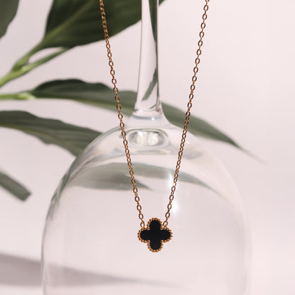 Noir Clover Elegance Necklace