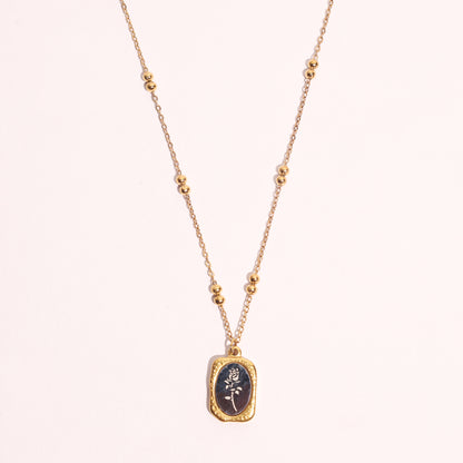 Vintage Rose Pendant Necklace in Gold