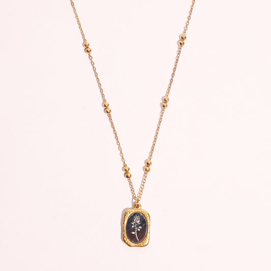 Vintage Rose Pendant Necklace in Gold