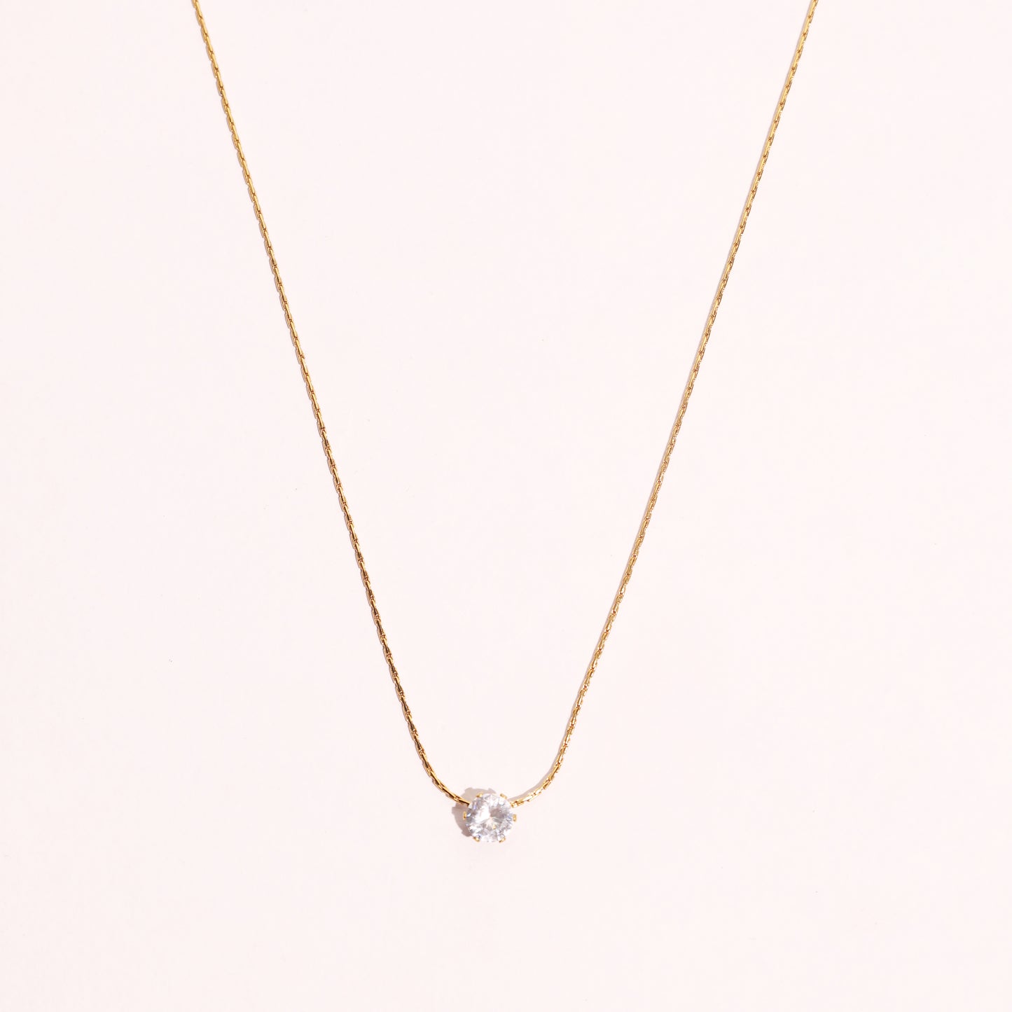 Stallae Solitaire Radiance Necklace
