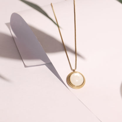 Stallae Golden Halo Mother-of-Pearl Necklace