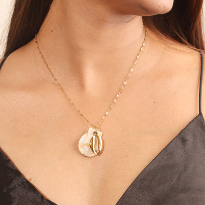 Golden Seashell Layered Pendant Necklace